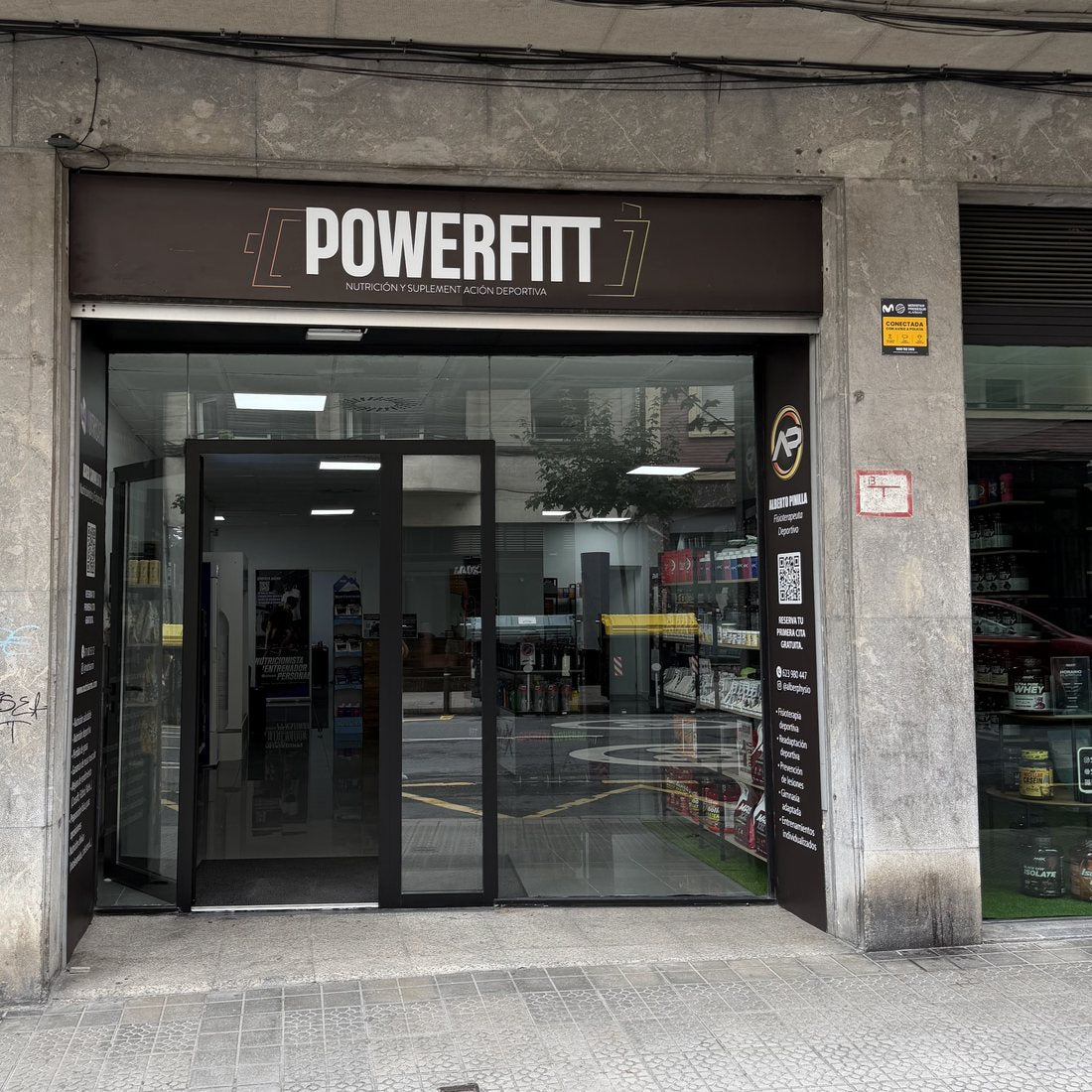 Fachada de PowerFitt Bilbao en la Alameda de Urquijo 69